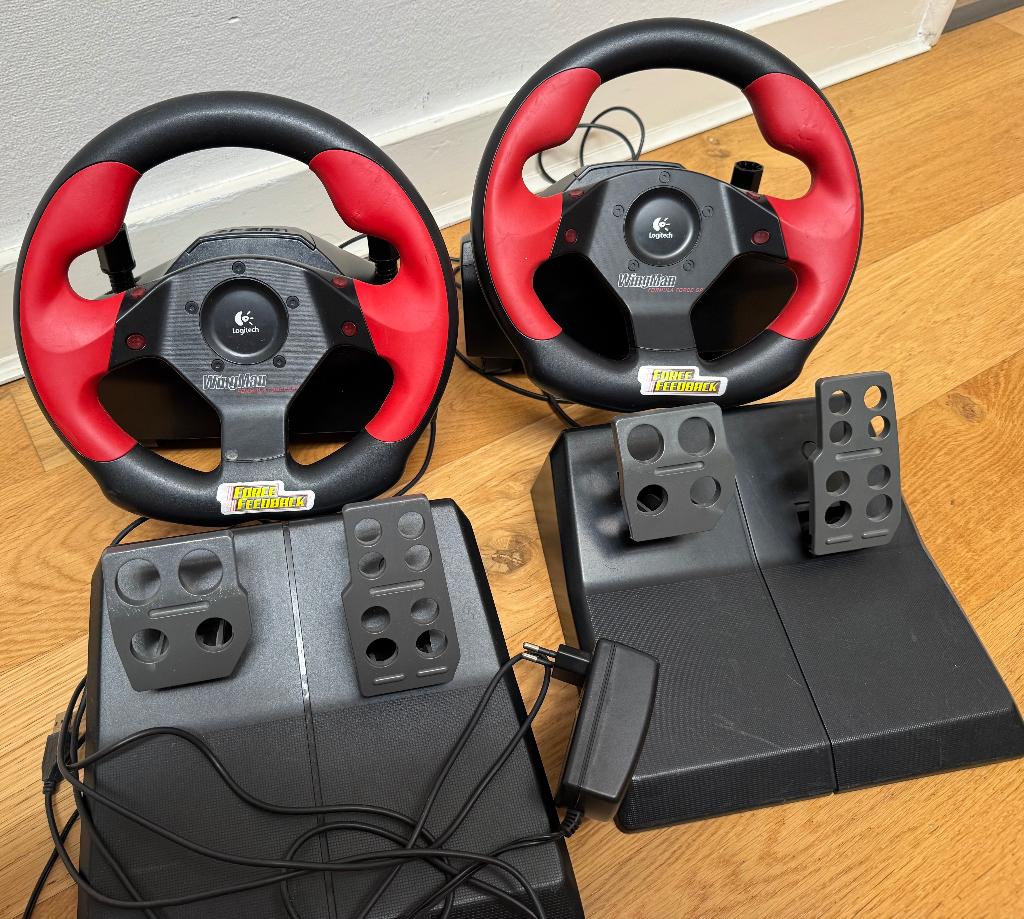 2x Stuurwiel met pedalen WINGMAN FORMULA FORCE GP LOGITECH, Ophalen, Gebruikt, Stuur of Pedalen