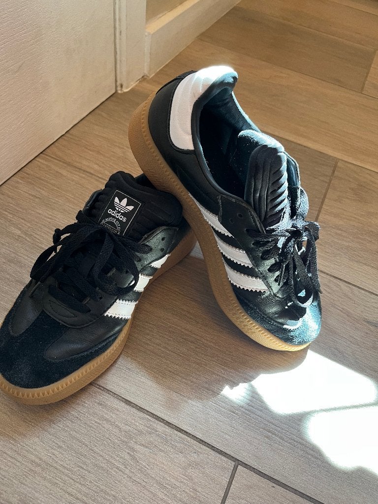 Adidas schoenen zwart maat 38, Kleding | Dames, Schoenen, Ophalen, Adidas, Zwart, Zo goed als nieuw