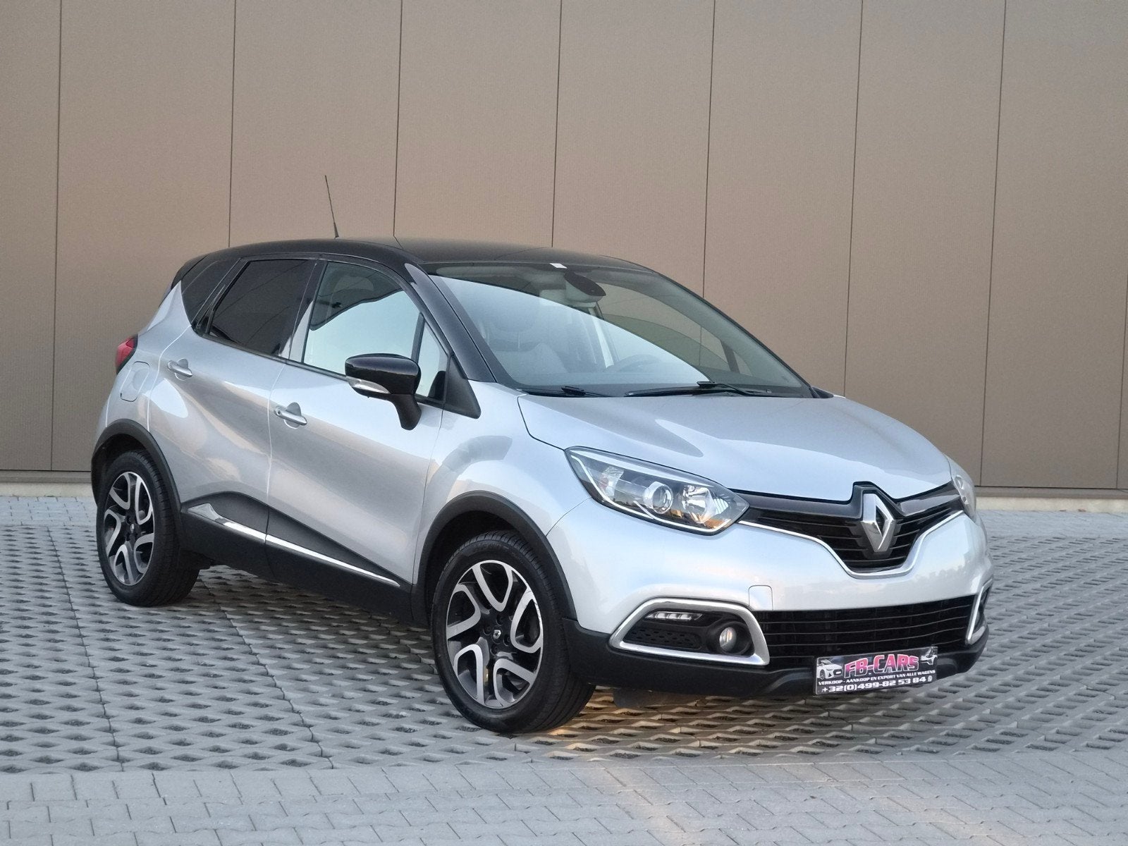 Renault Captur 2014 1.5 Tce Navi/Trekhaak, Euro 5, Zwart, 4 cilinders, Bedrijf