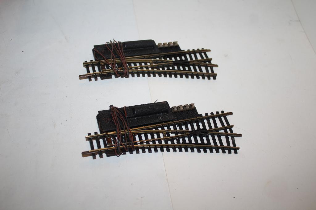 fleischmann ho 2 aiguillages droit, Hobby & Loisirs créatifs, Trains miniatures | HO, Enlèvement ou Envoi, Fleischmann, Rails
