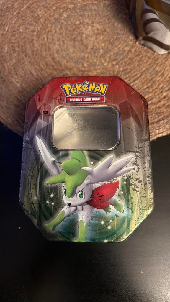 Pokemon diamond&pearl shaymin tin, Enlèvement ou Envoi, Utilisé