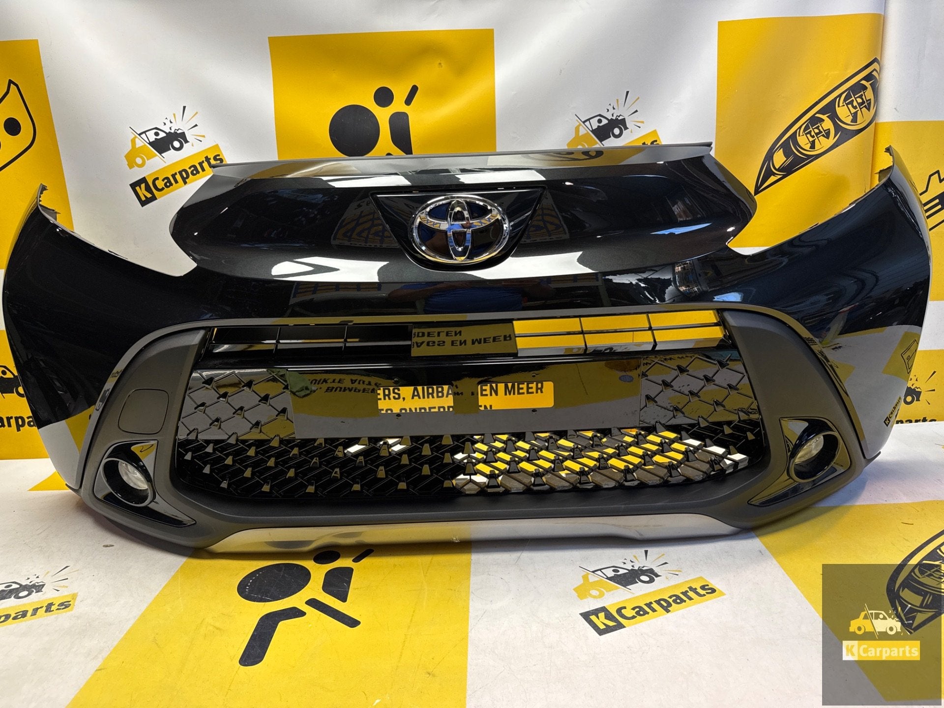 Toyota Aygo X Voorbumper origineel Compleet 52119-OH190, Info@toyota.co.jp, Gebruikt, Voor, Toyota Motor Corporation