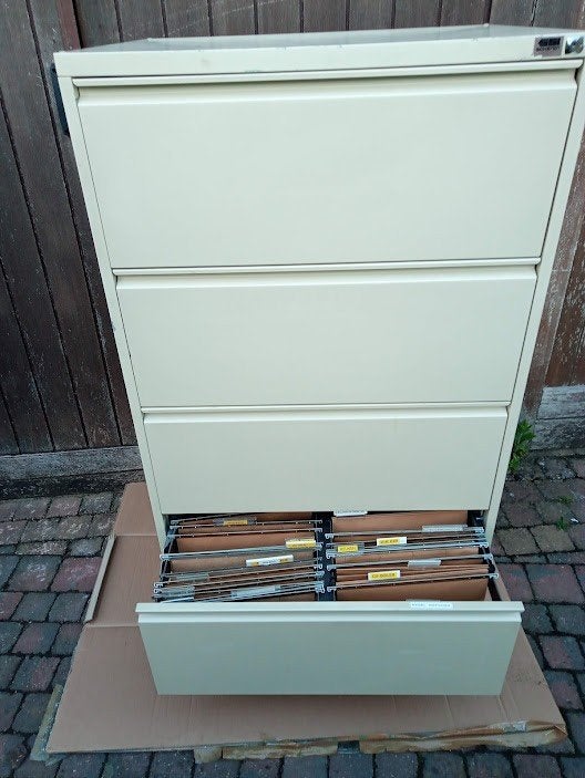 dossierkast / archiefkast in metaal 30€., Enlèvement, Utilisé, Métal, Industrieel.