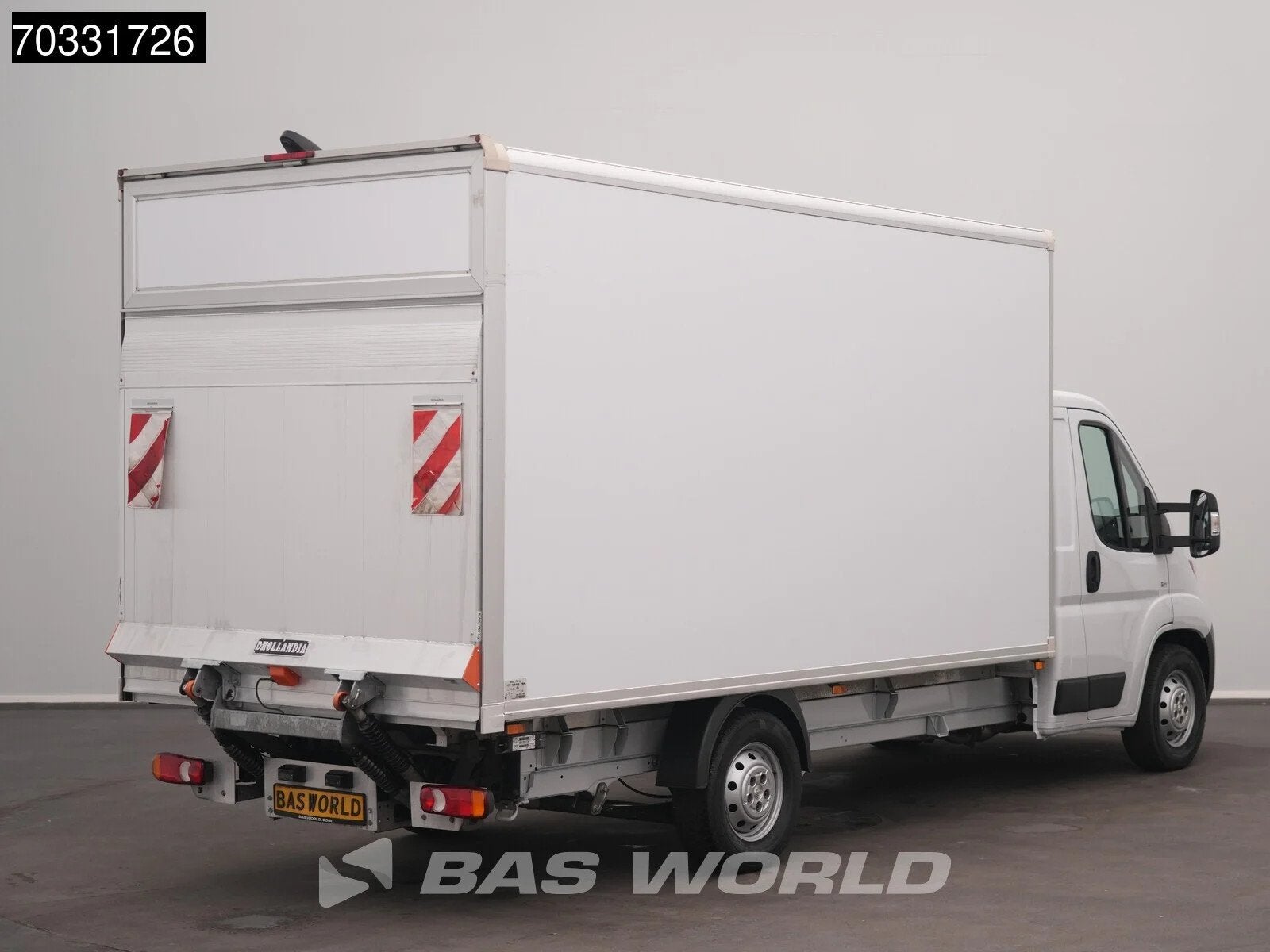 Peugeot Boxer 165PK Laadklep Bakwagen Airco Cruise Camera St, Auto's, Bestelwagens en Lichte vracht, Stof, Gebruikt, 4 cilinders