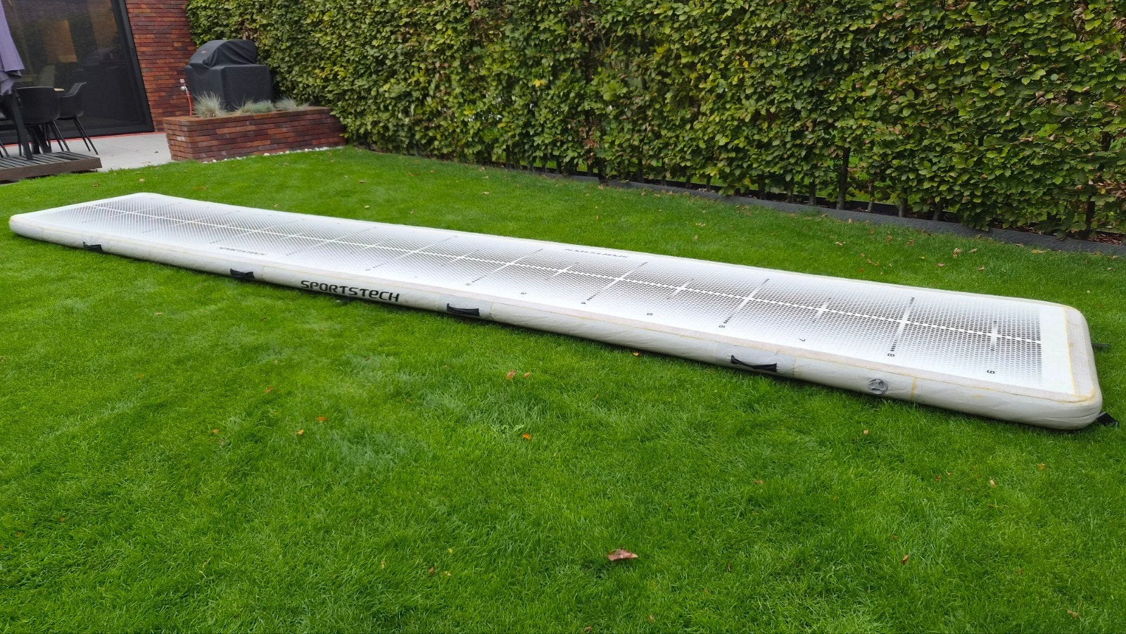 Airtrack 6m + springkussen + pomp - kwalitatief materiaal, Enlèvement, Utilisé, Matériel
