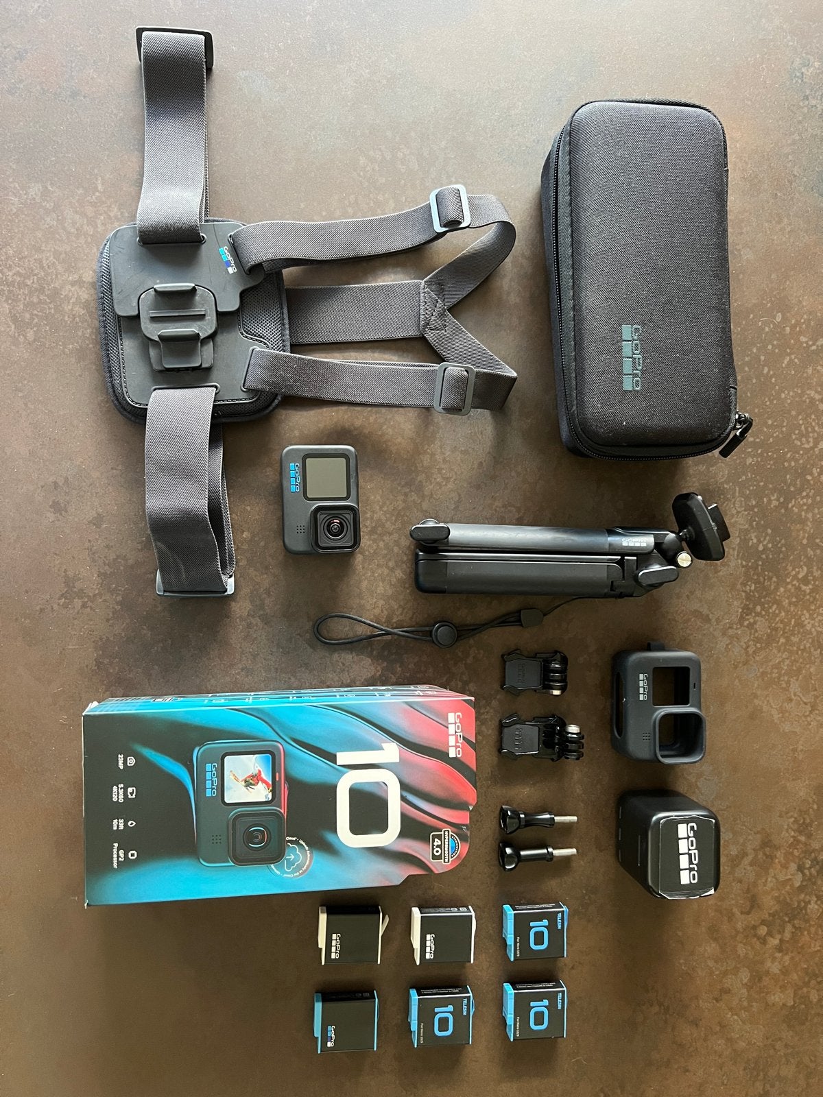 GoPro HERO 10 Black – Pack complet, excellent état, Audio, Tv en Foto, Ophalen, Zo goed als nieuw, GoPro