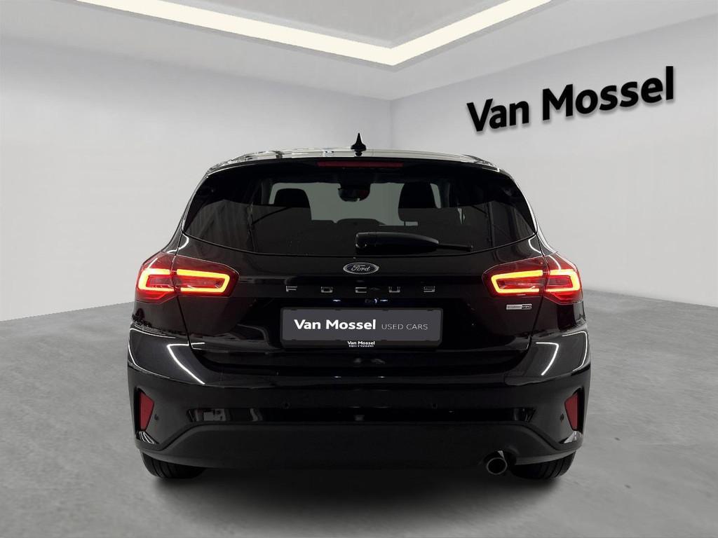 Ford Focus 1.0i EcoBoost 74kW Connected, Auto's, 1330 kg, Stof, Gebruikt, Zwart