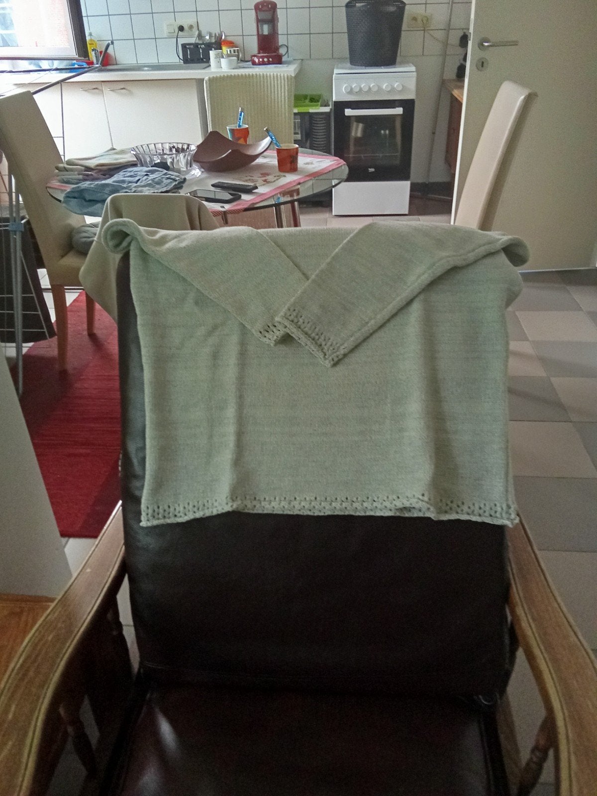 2 pulls 4 euros pièce, Enlèvement