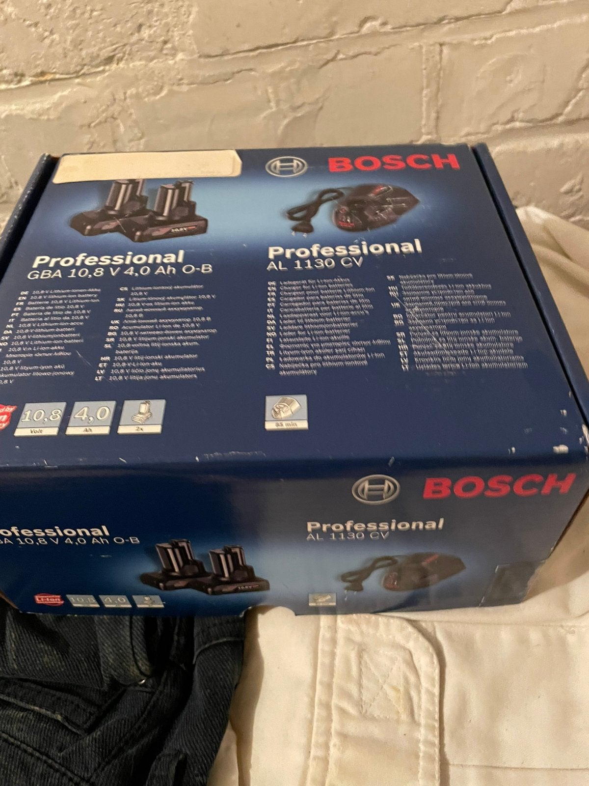 Bosch batterij set 2 batterijen + oplader (NIEUW ongeopend), Ophalen