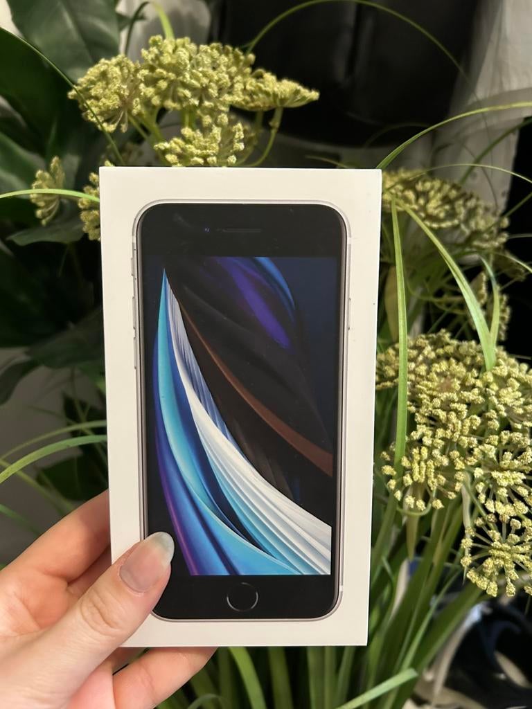 Iphone SE 2de gen (2020) - wit - 64GB - doos + kabel, Ophalen, Gebruikt, Wit, 64 GB