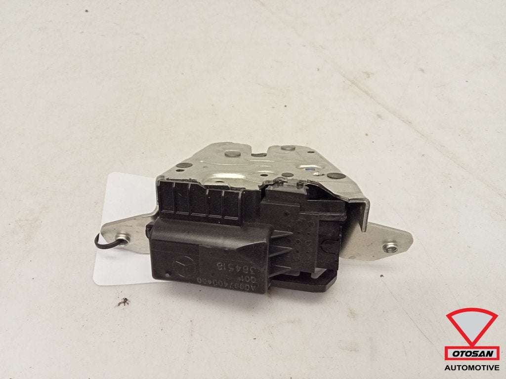 Mercedes Diverse Achterklep Slotmechaniek A0997400400, Gebruikt, Mercedes-Benz AG, Mercedes-Benz, Mercedesstrasse 120
70372  Stuttgart, DE