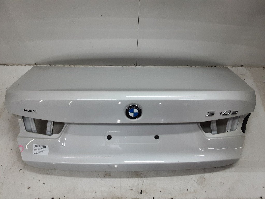 HAYON ARRIÈRE / MALLE BMW 3 serie (G20) (01-2018/03-2020), Haillon arrière, Utilisé, BMW, Petuelring 130
80809  München, DE