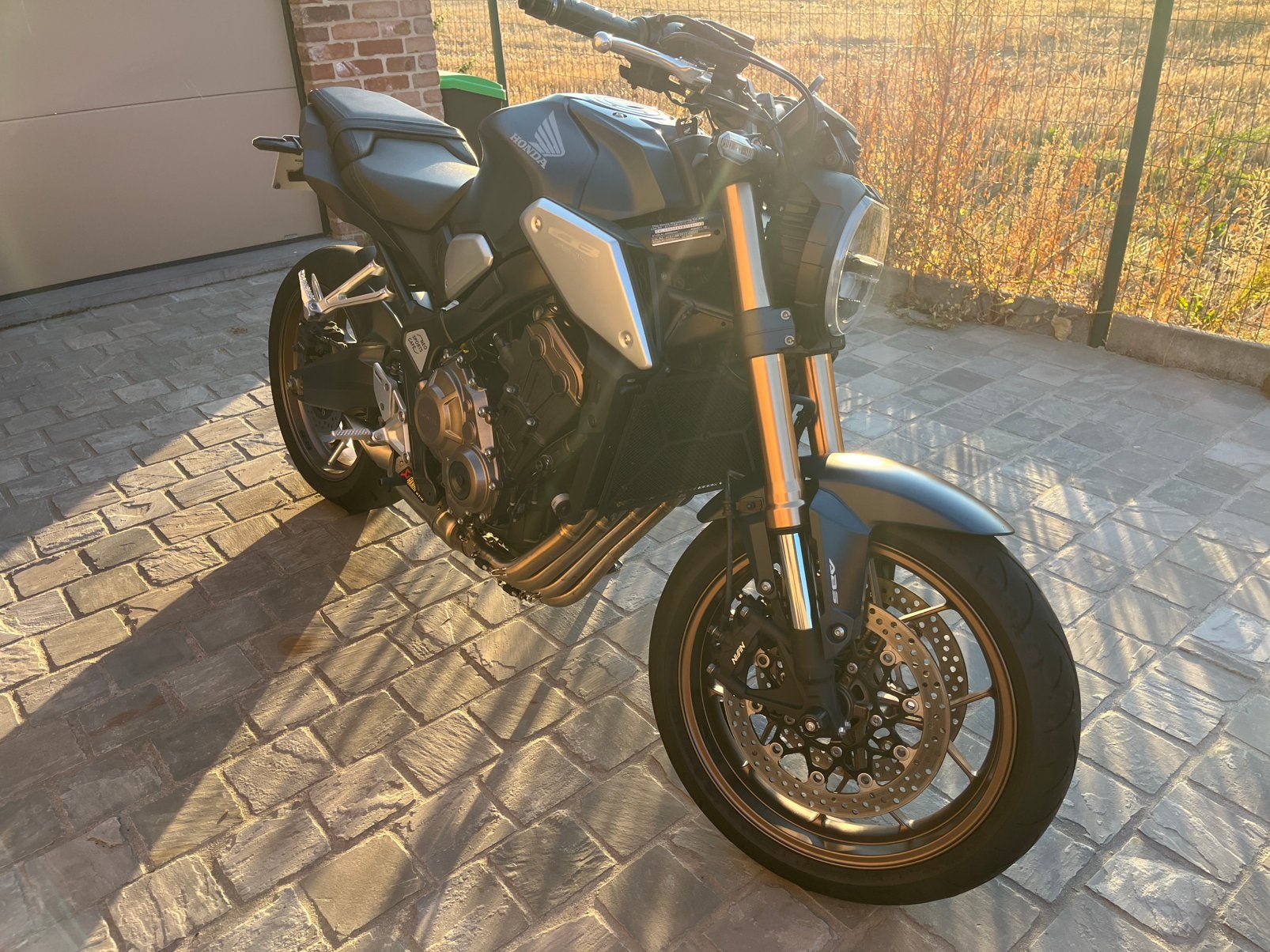 CB650R UIT 2021, Occasion, 4 cilinders, Motorrijbewijs A, ABS