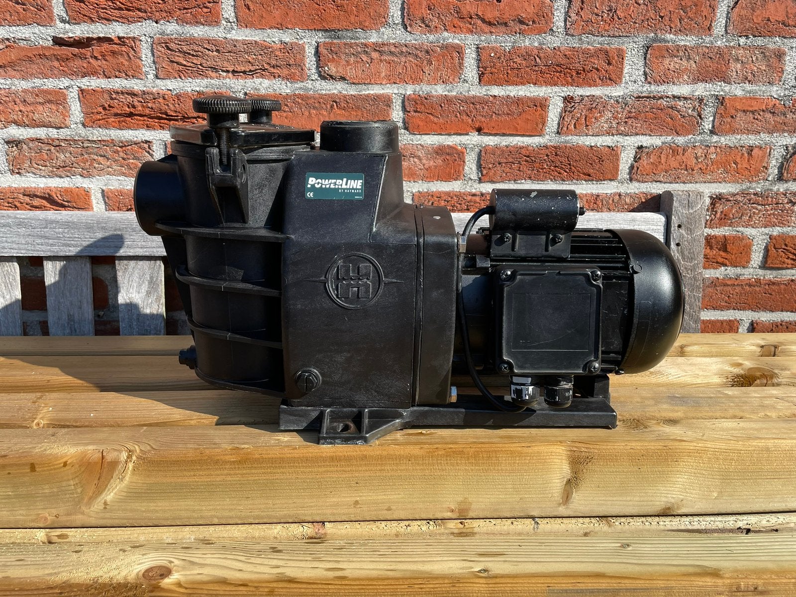 Hayward Powerline 1pk 13m3/u, Jardin & Terrasse, Enlèvement, Pompe