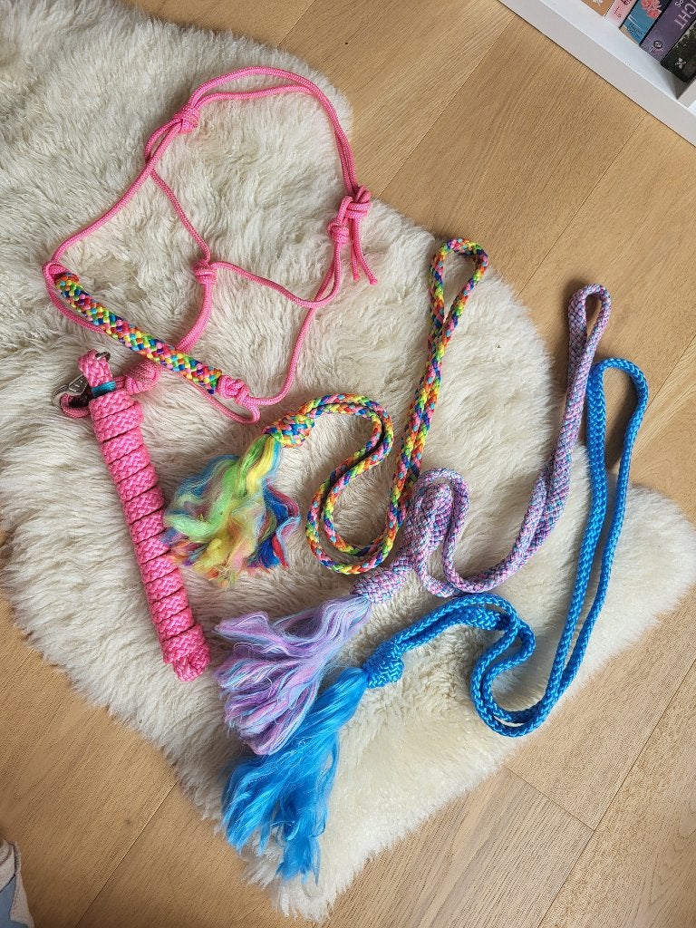 Touwhalsterset maat shet met 3 neckropes, Shetland, Enlèvement ou Envoi, Comme neuf, Licou