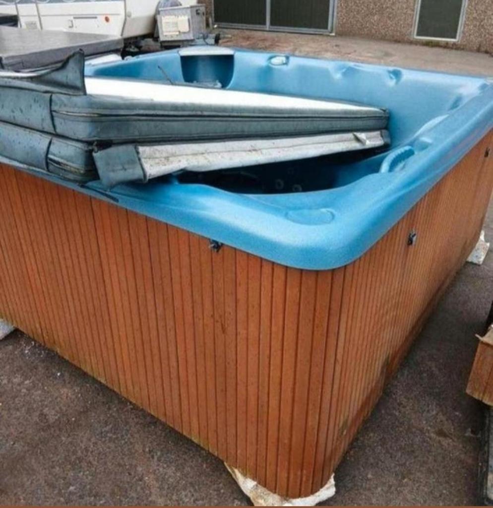 Jacuzzi gratis levering en plaatsing/garantie!!!, Ophalen of Verzenden
