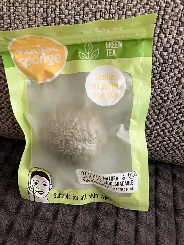 Éponge konjac au thé vert nettoyante pour le visage neuve, Enlèvement ou Envoi, Nettoyage