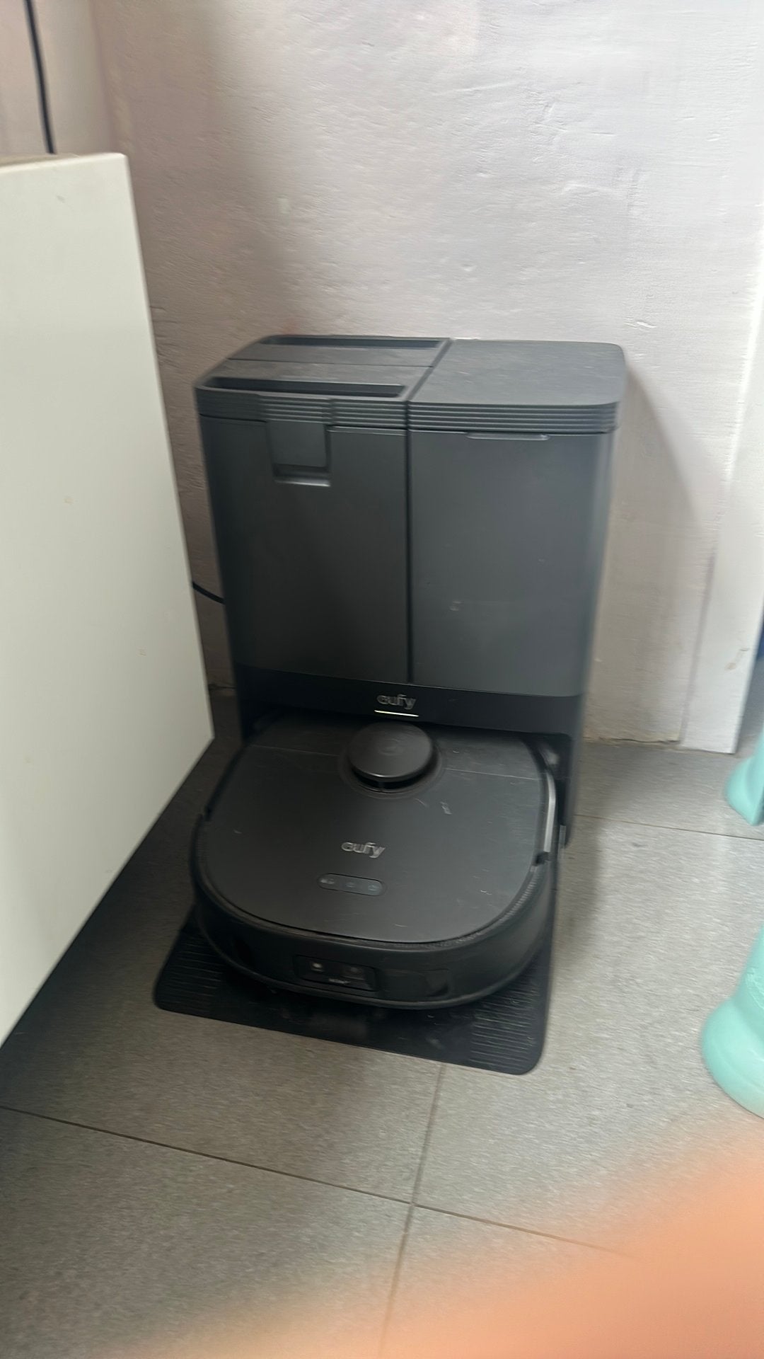 Eufy x10 pro omni robotstofzuiger met dweil functie, Enlèvement ou Envoi, Comme neuf, Convient aux sols durs, Aspirateur robot