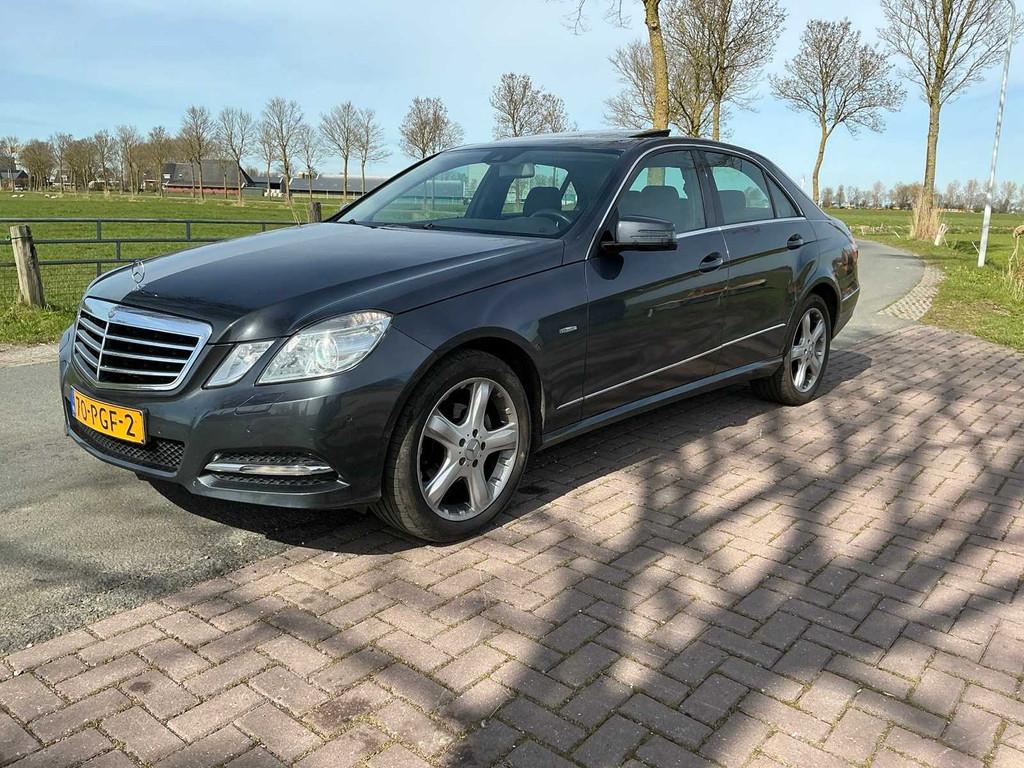 2011 Mercedes-Benz E-klasse 200 CDI Avantgarde - Personenaut, Auto's, Mercedes-Benz, Euro 5, Gebruikt, Bedrijf, Te koop