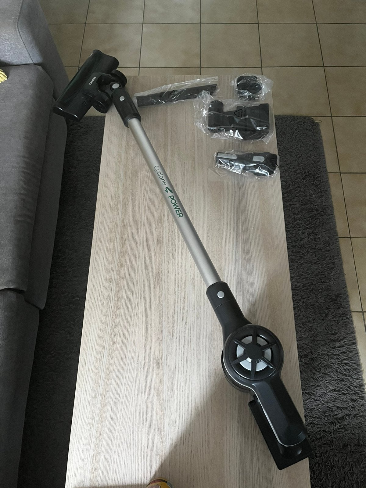 DOMO Steelstofzuiger 2-in-1 draadloos, Neuf, Réservoir, Aspirateur balai, Autres marques