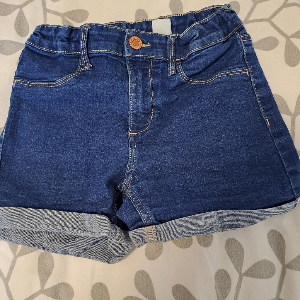 broeken en shorts, maat 134-140, Kinderen en Baby's, Kinderkleding | Maat 134, Ophalen of Verzenden, Zo goed als nieuw, Meisje