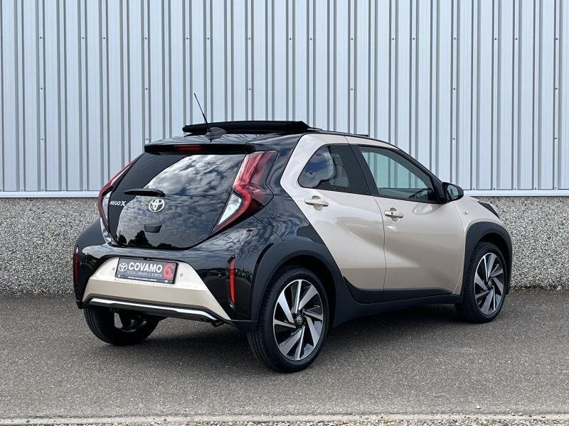 Toyota Aygo 1.0 AIR Envy / 5.000 KM € !!!, Auto's, 110 g/km, https://public.car-pass.be/vhr/0a0868e3-03bb-4a83-a68d-8667d88a0fd5