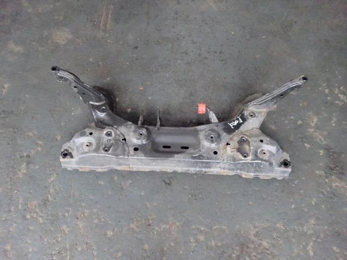 Subframe van een Ford Transit Courier, Gebruikt, -, -, 6 maanden garantie