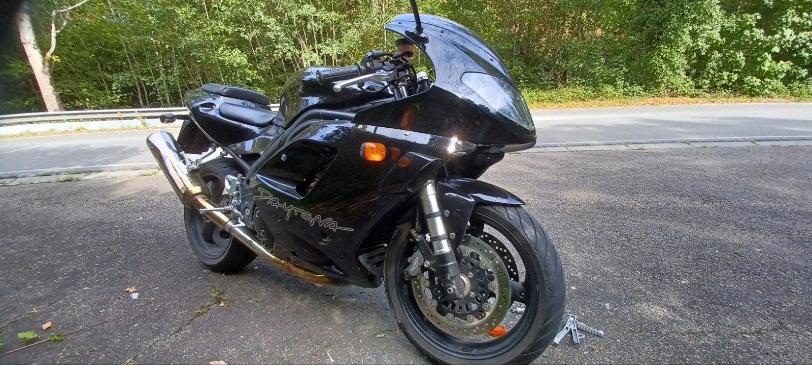 Triumph Daytona 955i 2006, Particulier, Poignées chauffantes