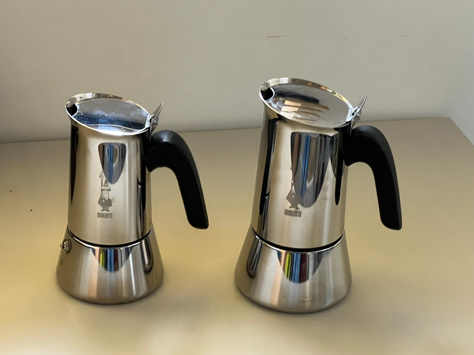 Bialetti percolator New Venus 2 en 4 personen, Diversen, Ophalen, Zo goed als nieuw