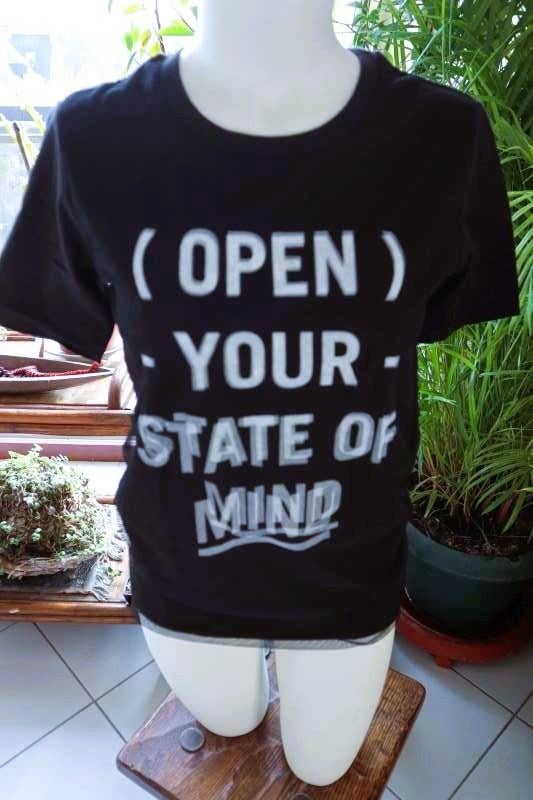 uniek 2-ledig slogan T-shirt, Zwart, Nieuw, Ophalen of Verzenden, Korte mouw