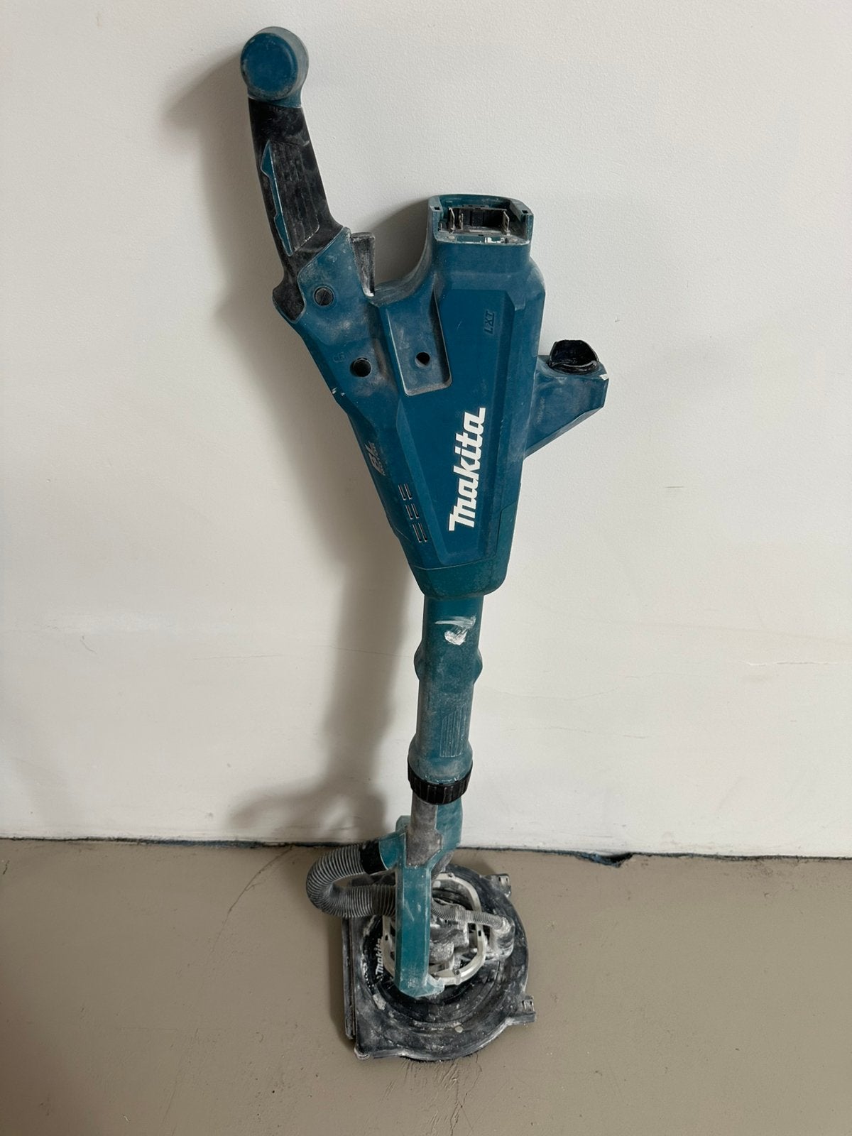 Makita accu muurschuurmachine + Originele tas, Ophalen, Gebruikt
