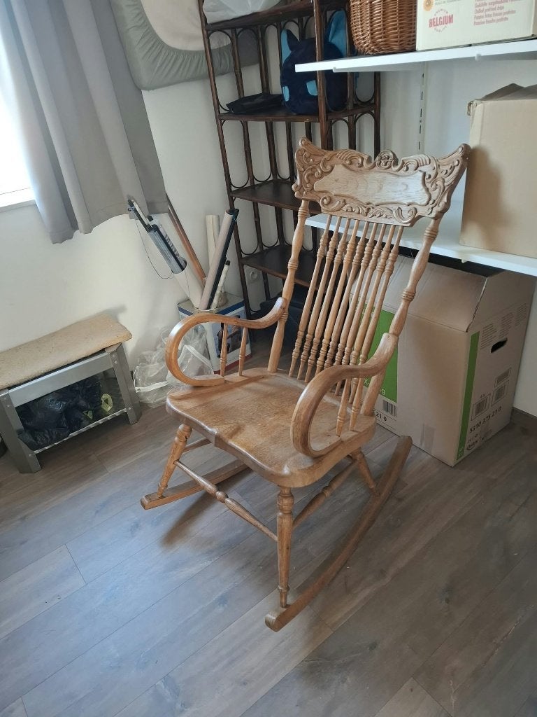Fauteuil à bascule, Enlèvement