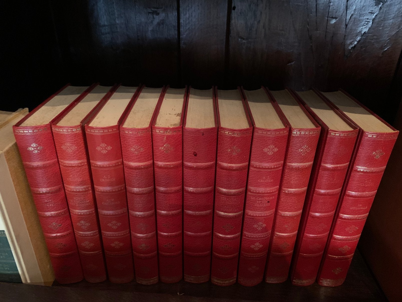 : Lot de 11 livres anciens AJ Cronin -  simili-cuir r, Ophalen of Verzenden, Zo goed als nieuw, Algemeen