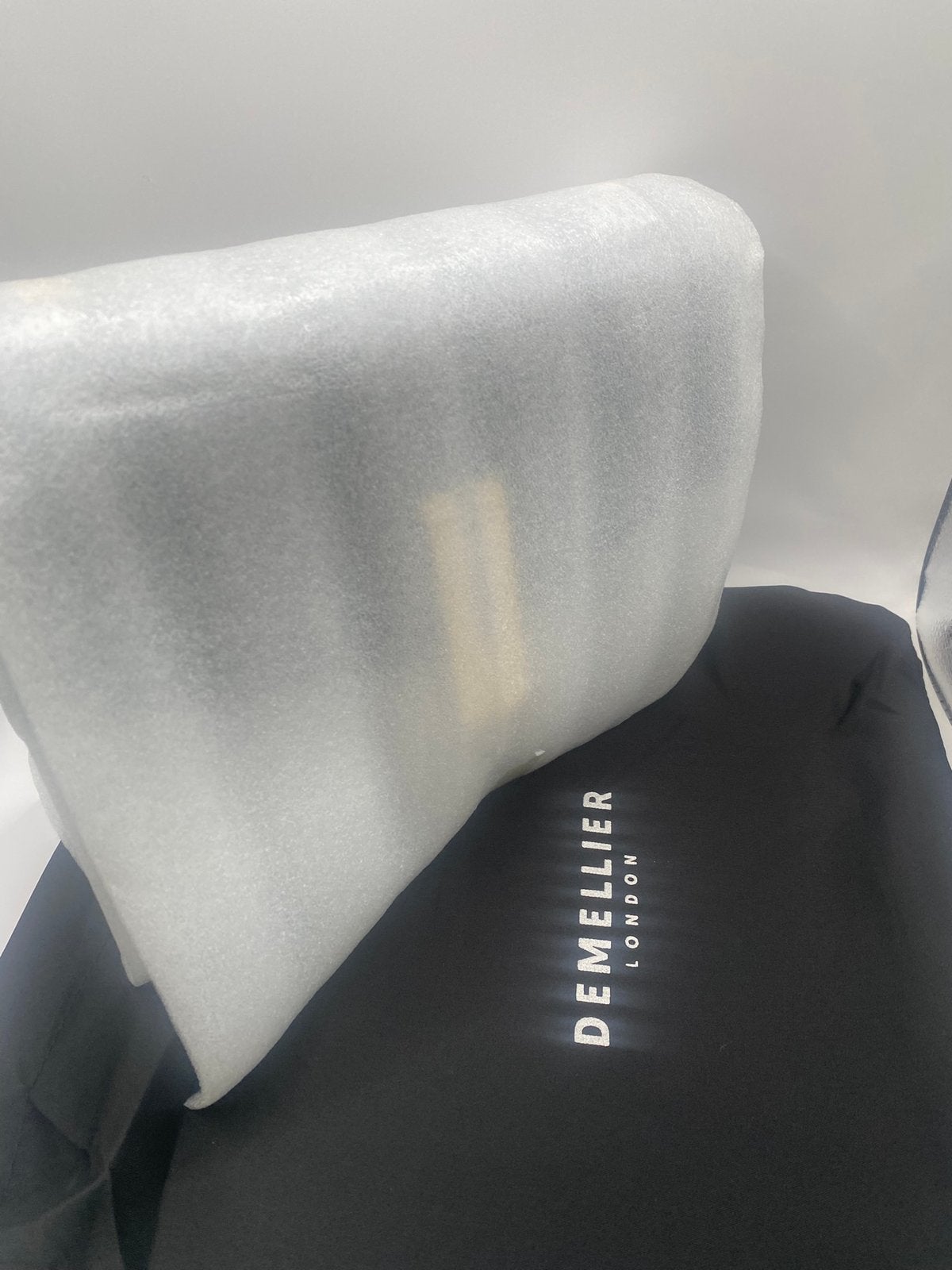 Demellier London bag & its black dust bag for protection, Ophalen of Verzenden, Nieuw, Zwart, Handtas