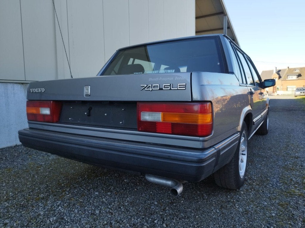Volvo 740 Oldtimer, foto 2