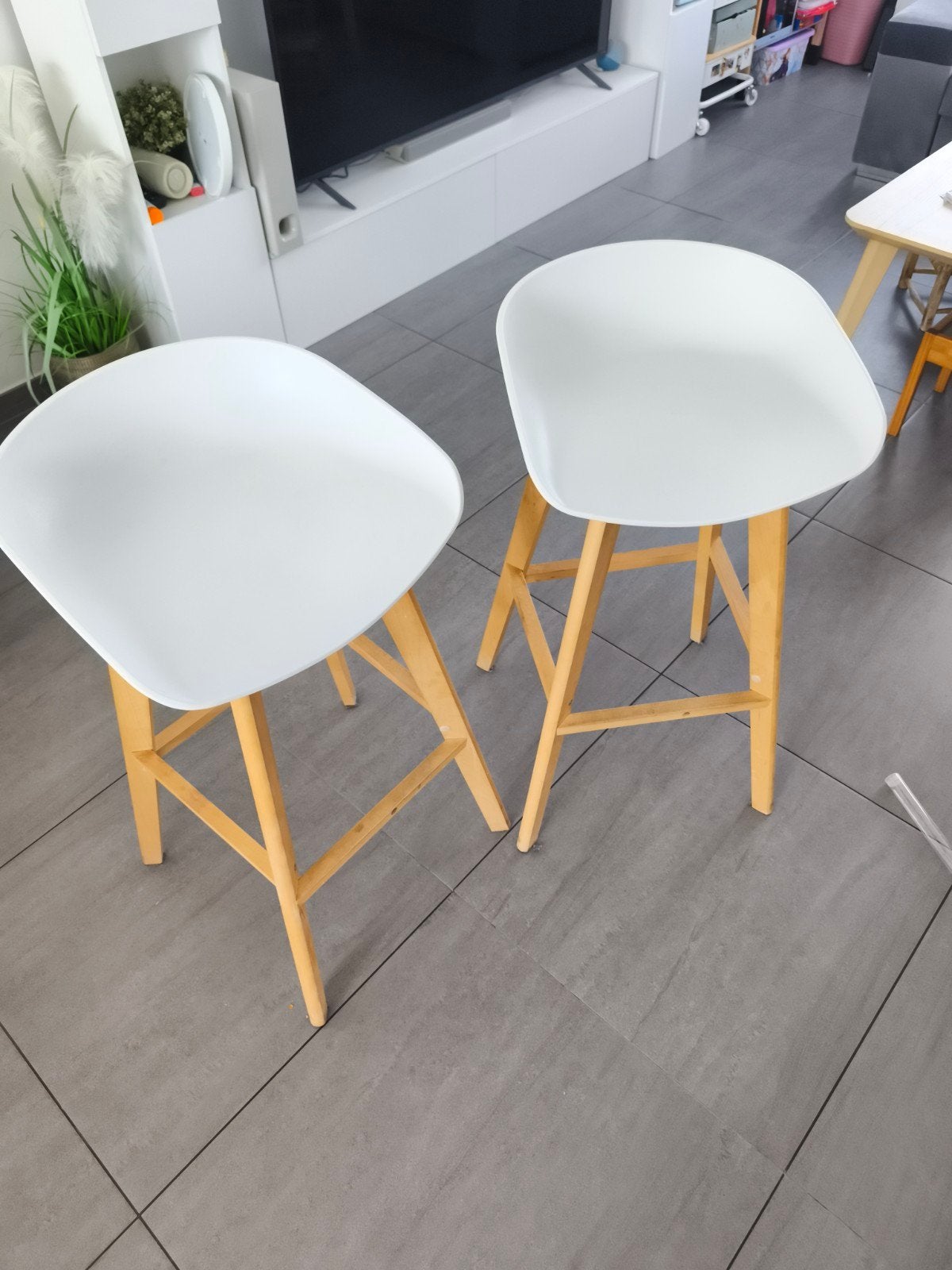 Stoel ikea, Ophalen