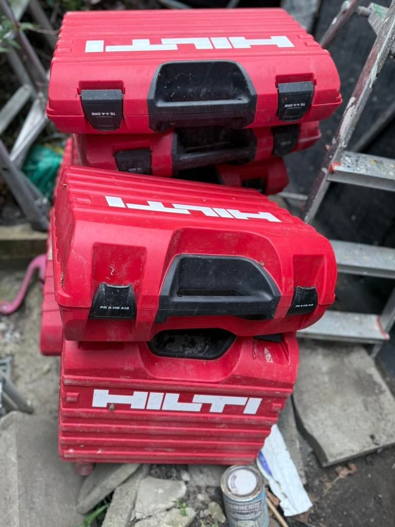 Coffrets hilti 10€/coffret., Bricolage & Construction, Enlèvement, Comme neuf