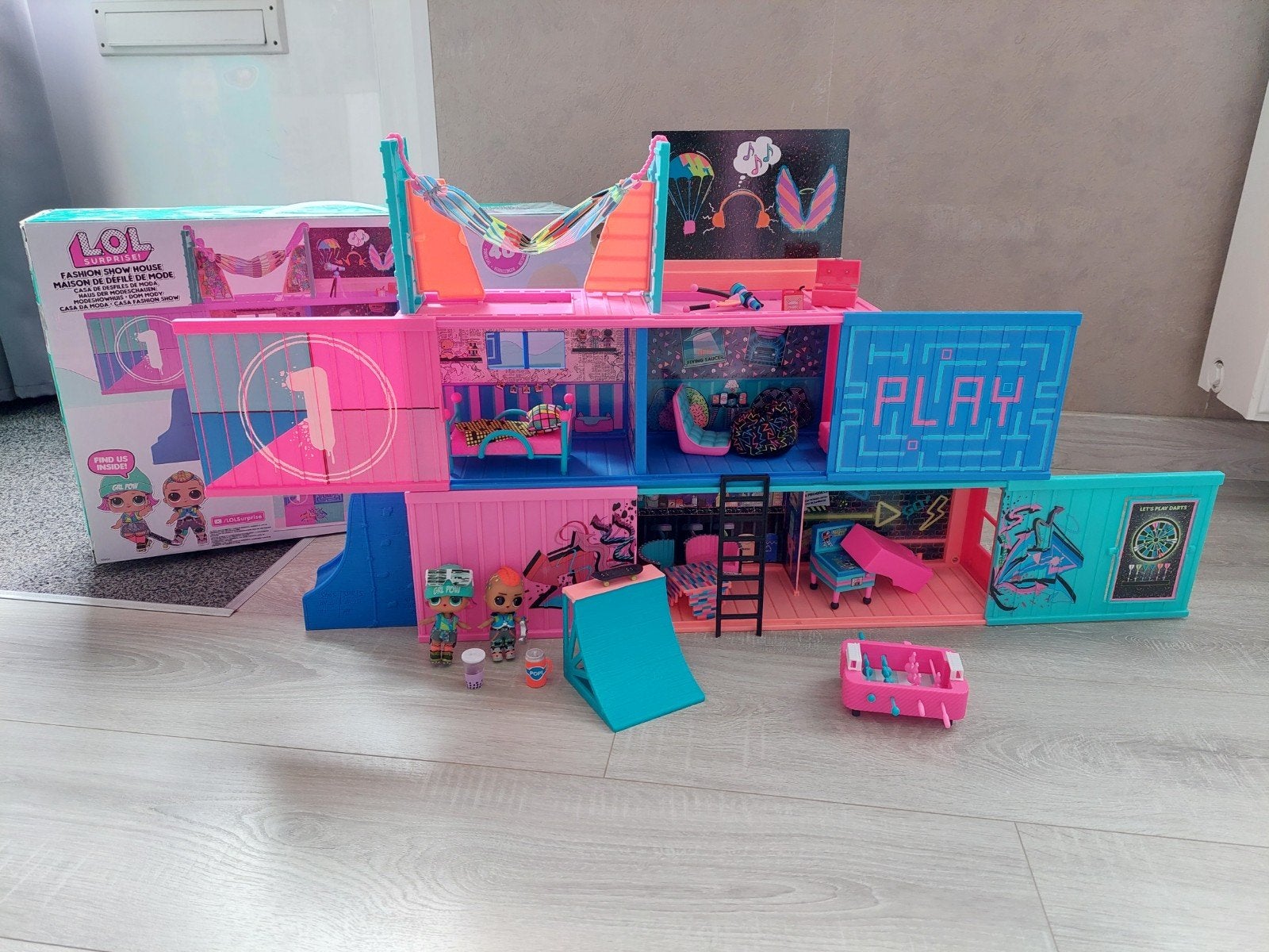 Maison de défilés L.O.L Surprise, Enlèvement ou Envoi, Accessoires