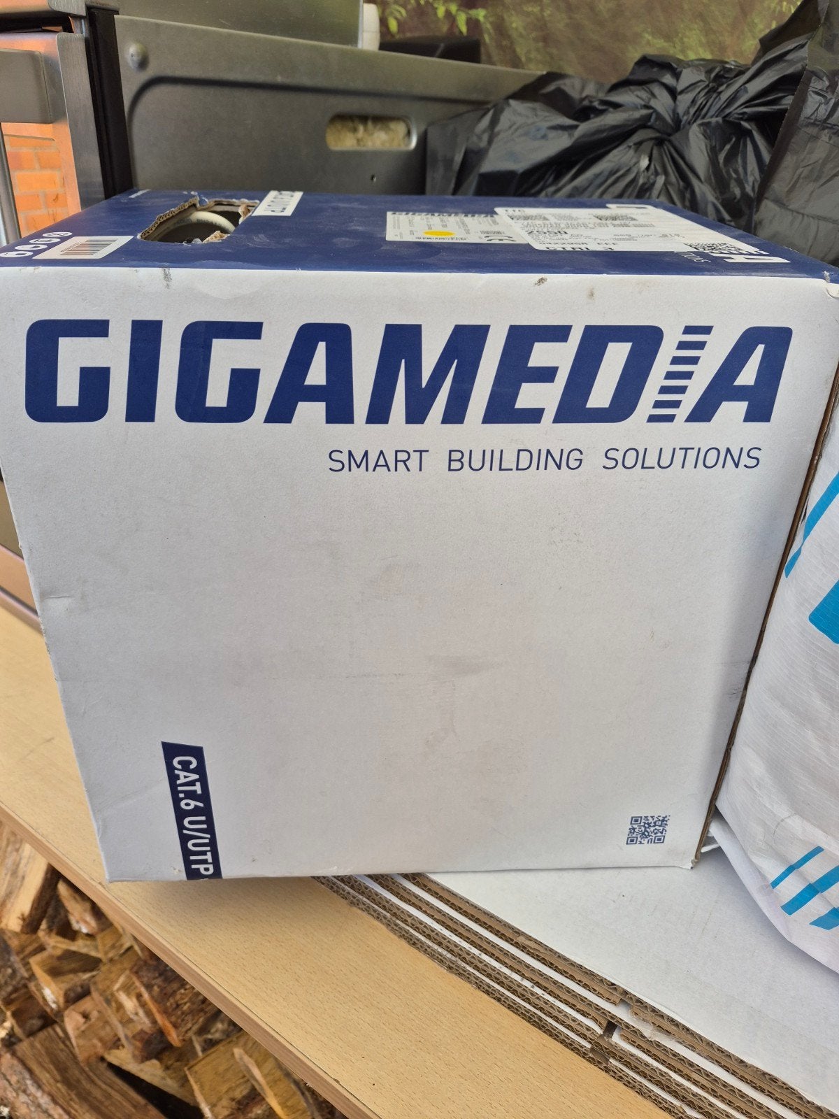 kabel nog nieuw, Enlèvement
