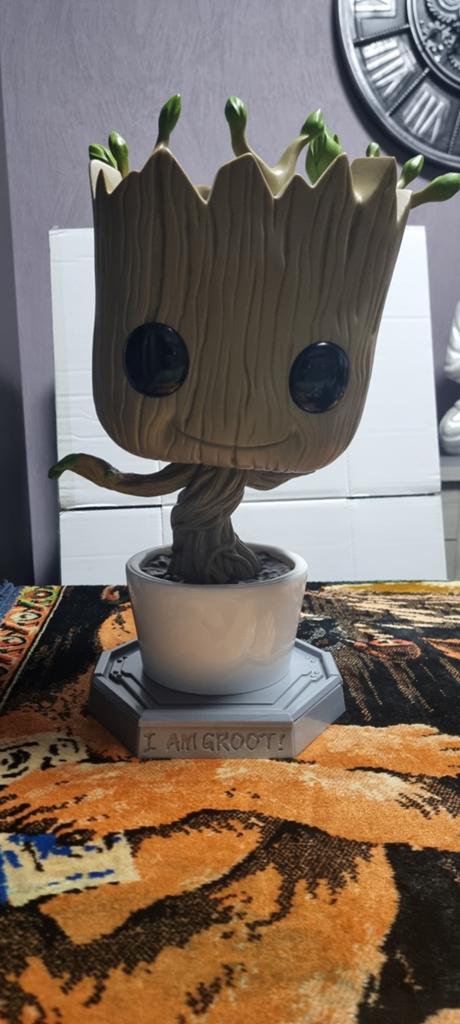 Groot xl funko pop marvel zonder doos in prima staat, Huis en Inrichting, Ophalen