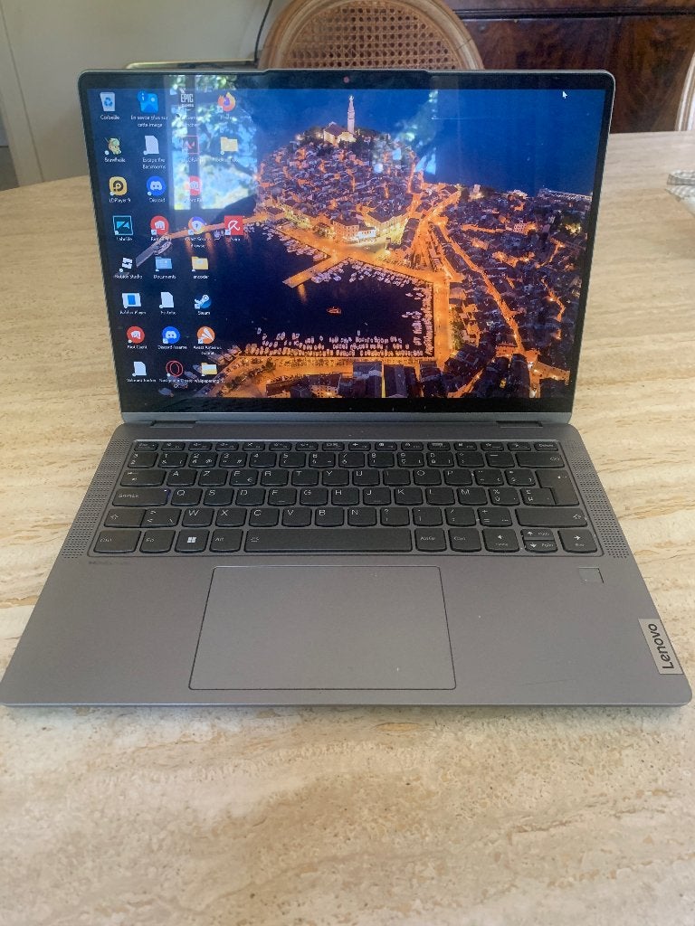 Lenovo 16 cb laptop met 500 GB RAM, Computers en Software, Windows Laptops, Ophalen, Zo goed als nieuw, Gaming, Azerty