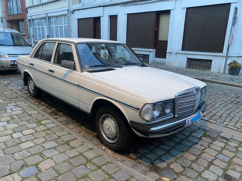 Mercedes 200D soldimers, foto 6