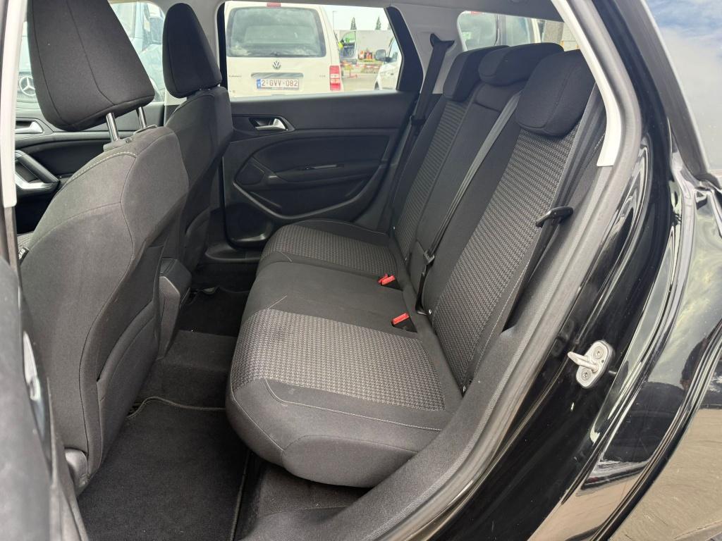 Peugeot 308 (Stock ID 26132) — 15