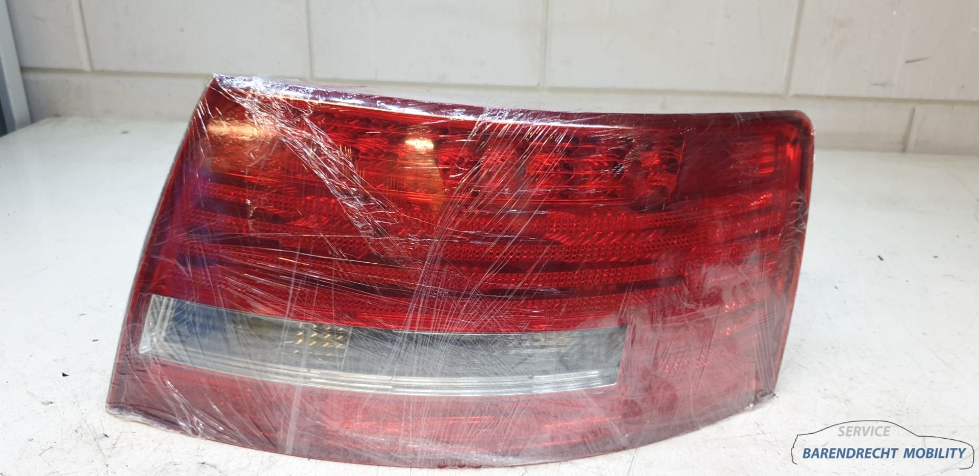 LED achterlicht rechts A6 4F C6 Audi 4F5945096 origineel geb, Auto-onderdelen, Gebruikt, AUDI AG, Auto-Union-Strasse 1
85045  Ingolstadt, DE