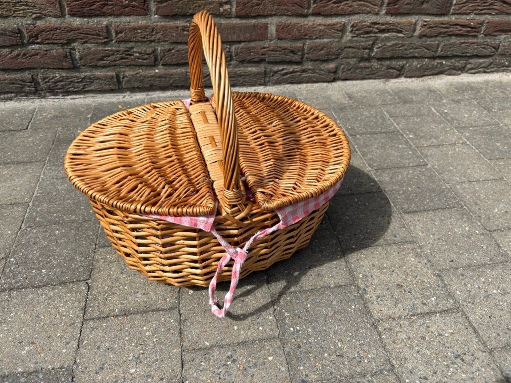 Rieten picknickmand met geruite voering, Ophalen, Gebruikt