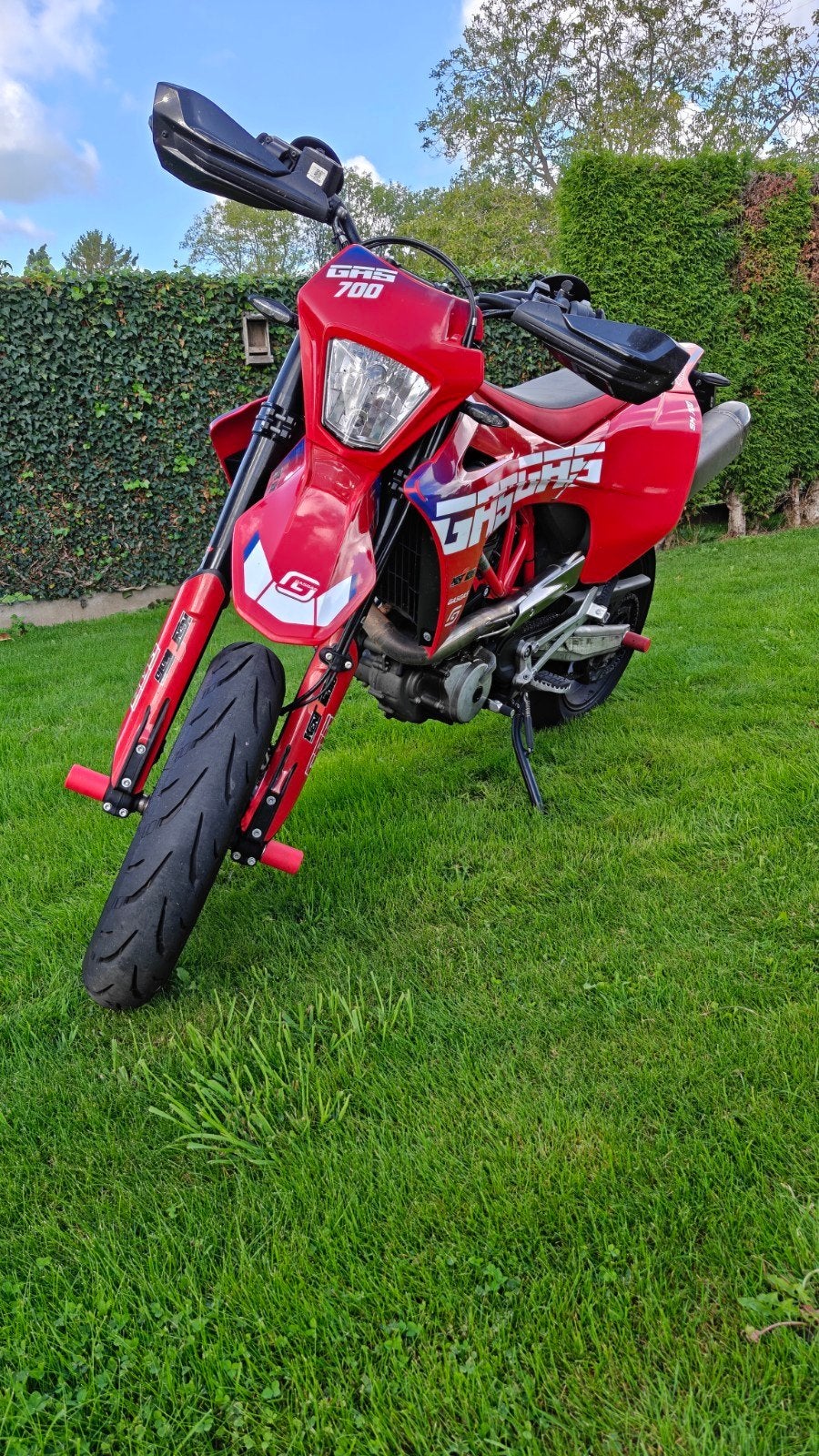 Gasgas SM 700, Permis Moto A, Plus de 35 kW, Particulier, 692 cm³