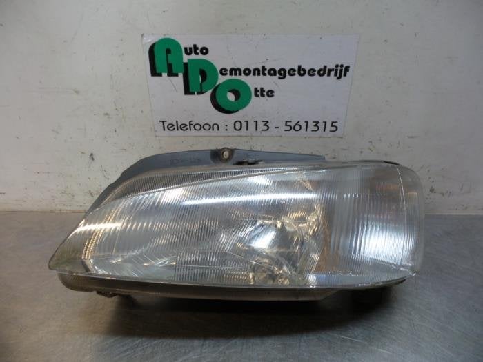 Koplamp links van een Peugeot 106 (106 96-), Auto-onderdelen, Verlichting, Gebruikt, -, -, Ophalen of Verzenden