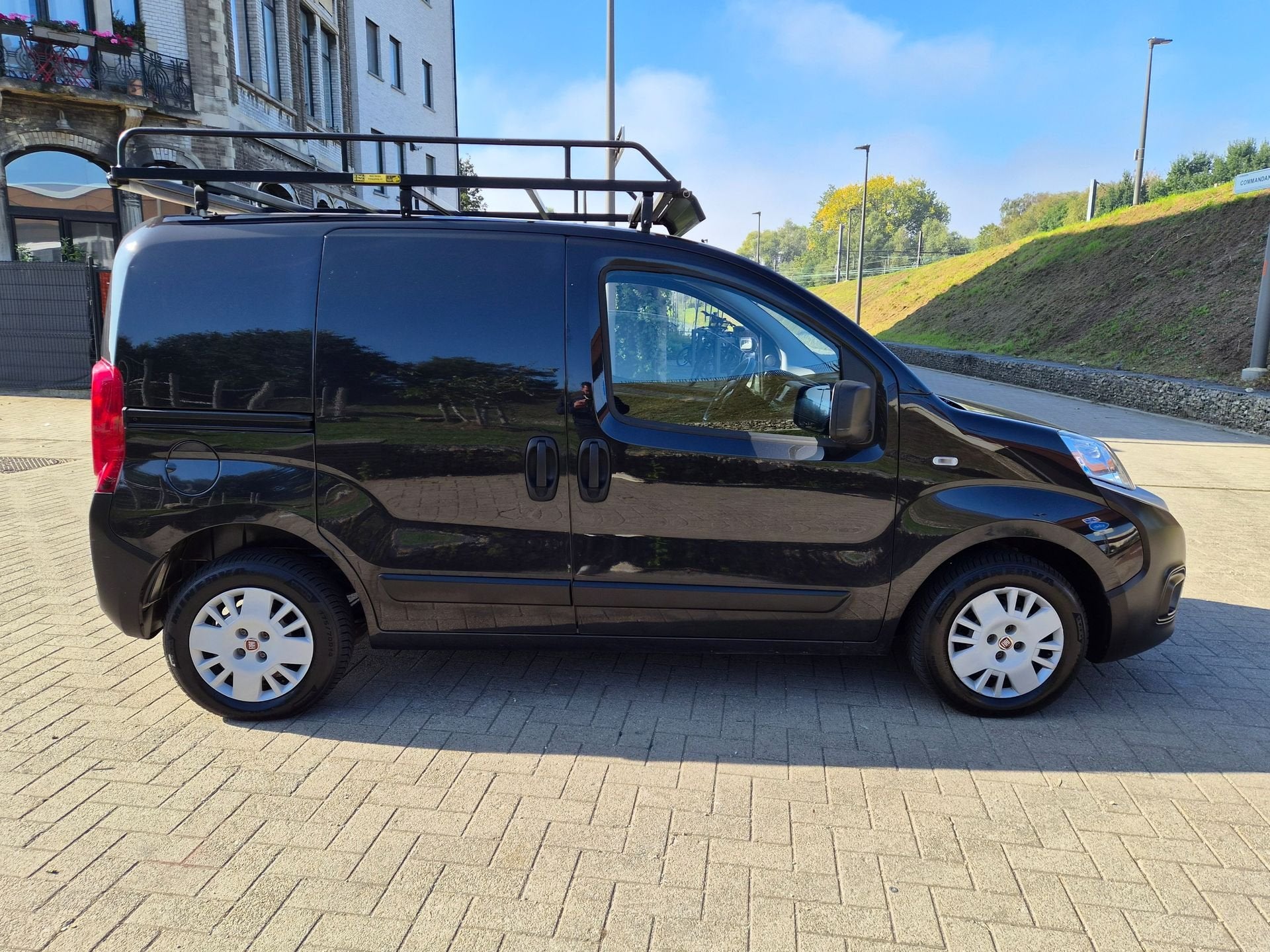 Fiat Fiorino, Autos, Achat, Boîte manuelle, Autres couleurs, 1196 kg