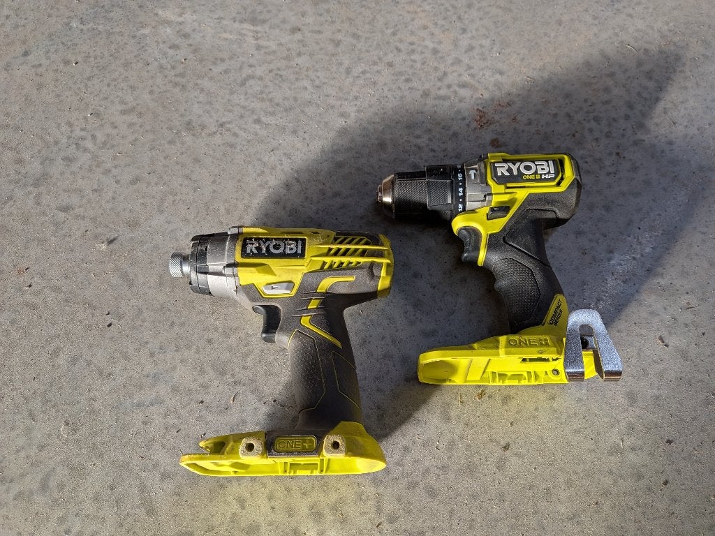Pack outils Ryobi visseuses meuleuse, Bricolage & Construction, Enlèvement ou Envoi, Comme neuf