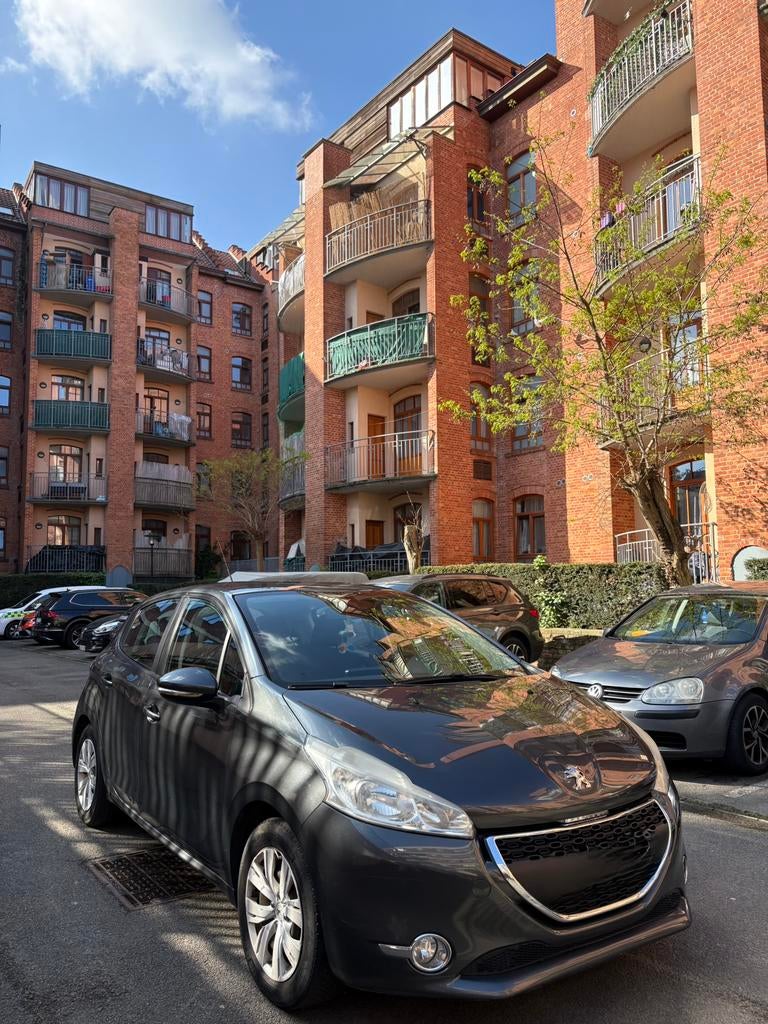 Peugeot 208, Auto's, Euro 5, Zwart, Handgeschakeld, Grijs